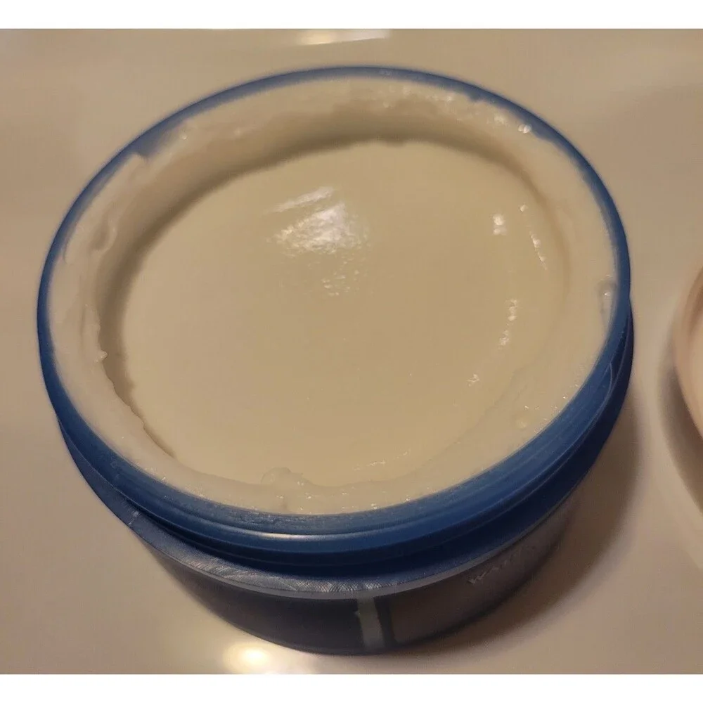 Bath & Body Works Water Ultra Hydration With Hyaluronic Acid Body Butter